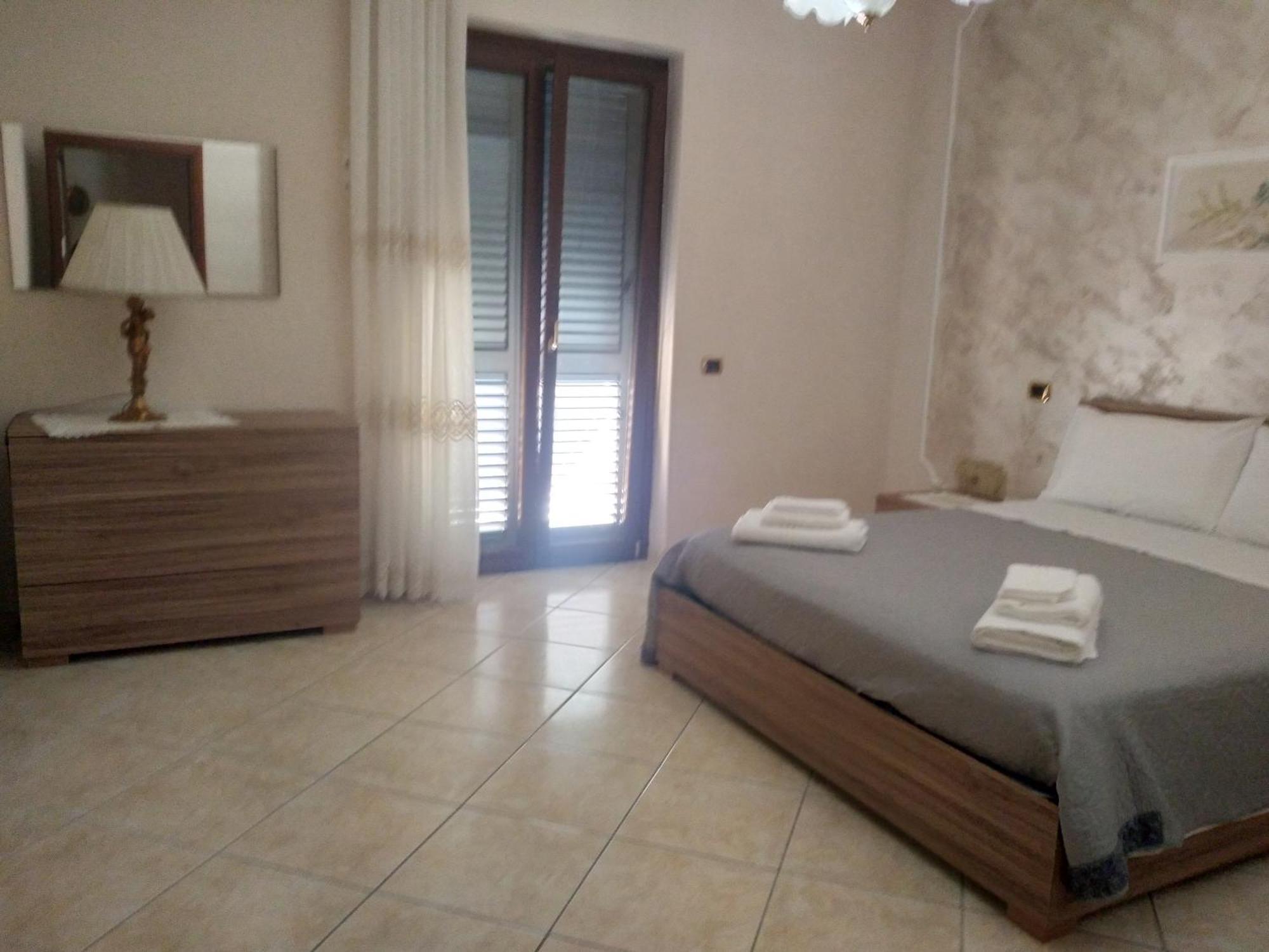 Turisti A Casa Mia Bed & Breakfast Santa Maria La Carità Exterior foto